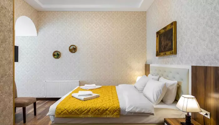 هتل اورنامنت تفلیس